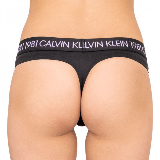 Dámska tangá Calvin Klein čierna (QF5448E-001)