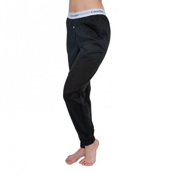 Dámske nohavice na spanie Calvin Klein čierne (QS5934E-001)