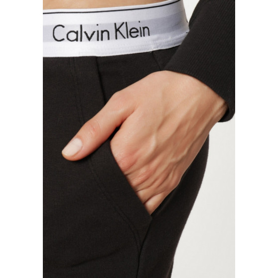 Dámske tepláky Calvin Klein čierne (QS5716E-001)
