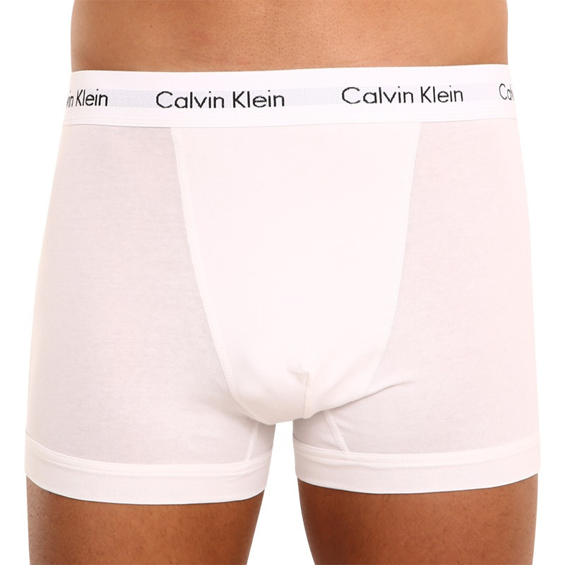 3PACK pánske boxerky Calvin Klein viacfarebné (U2662G-i03) M, trenky.
Boxerky Calvin Klein to je prvotriedna kvalita, za ktorou stojí svetová ikonická značka pánskej spodnej bielizne.Boxerky Calvin Klein patrí medzi úplnej legendy medzi spodným prádlom.
Viac sa dozviete  v klasických informáciách o produkte.