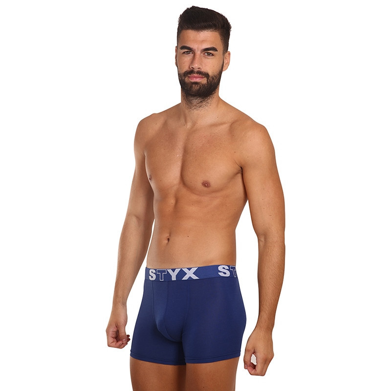 3PACK pánske boxerky Styx long športová guma tmavo modré (3U968) XXL, trenky.
Boxerky Styx sú skvelou voľbou, ak máte radi pohodlné a kvalitné pánske spodné prádlo.
Boxerky Styx s prívlastkom 