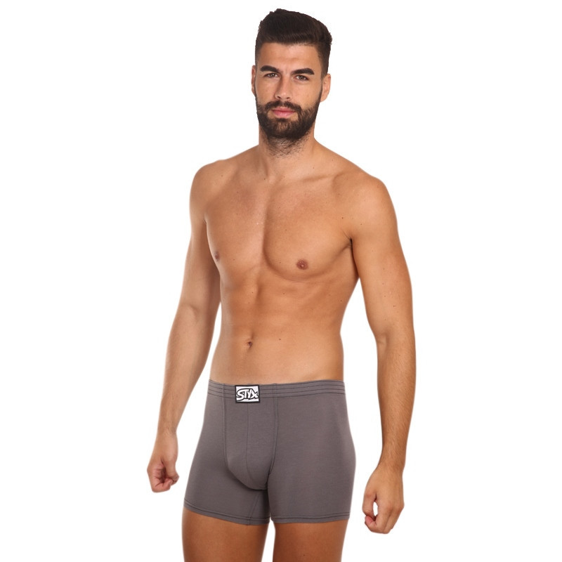 3PACK pánske boxerky Styx long klasická guma viacfarebné (3F96837) S, trenky.
Boxerky Styx sú skvelou voľbou, ak máte radi pohodlné a kvalitné pánske spodné prádlo.
 
Boxerky Styx s prívlastkom 