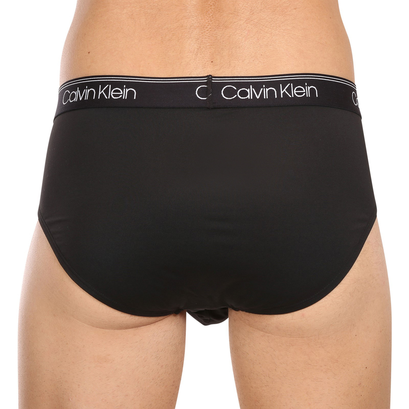 3PACK pánske slipy Calvin Klein čierné (NB2568A-GF0) L.
Parádne slipy Calvin Klein potešia všetkých mužov.