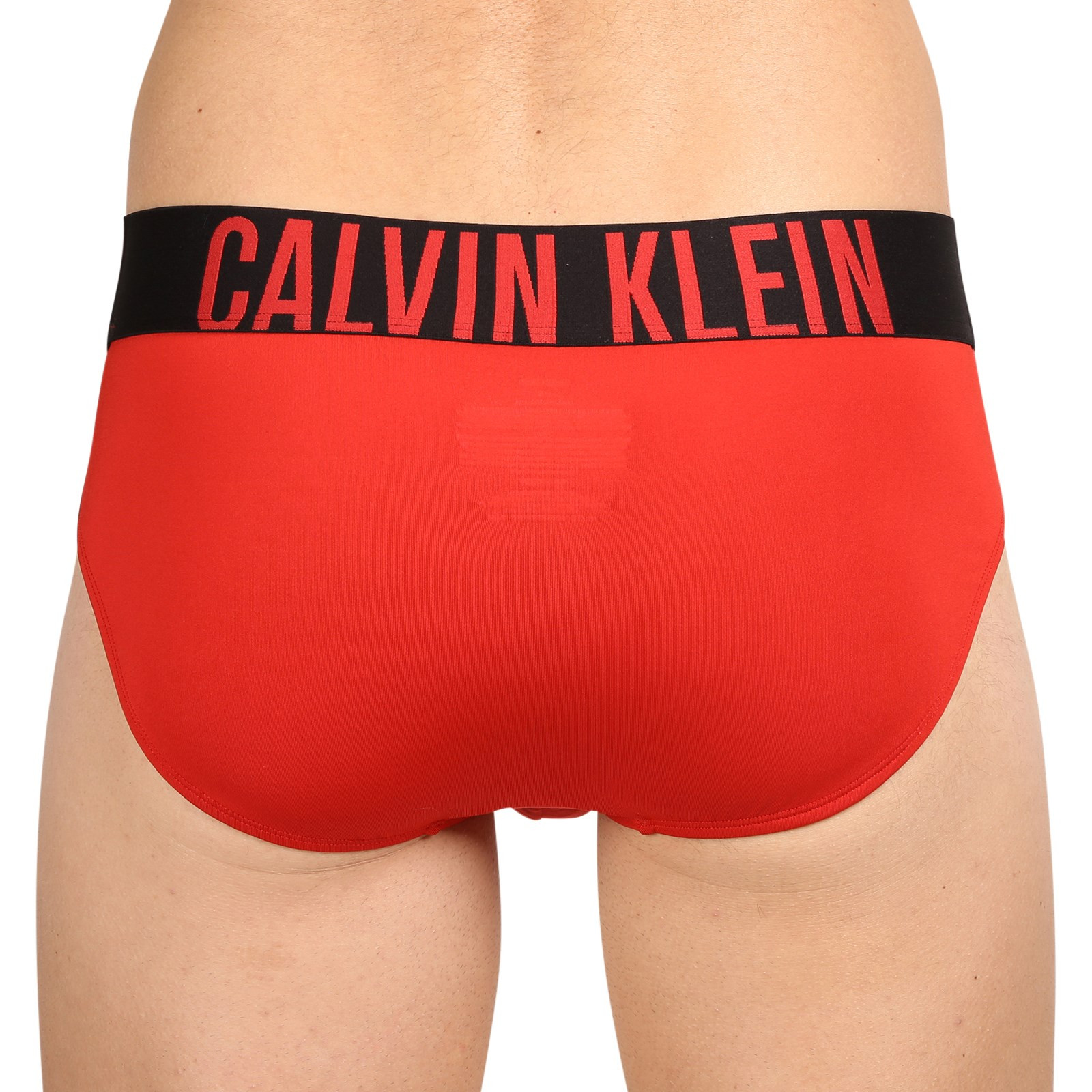 3PACK pánske slipy Calvin Klein viacfarebné (NB3610A-LXO) XL.
Parádne slipy Calvin Klein potešia všetkých mužov.