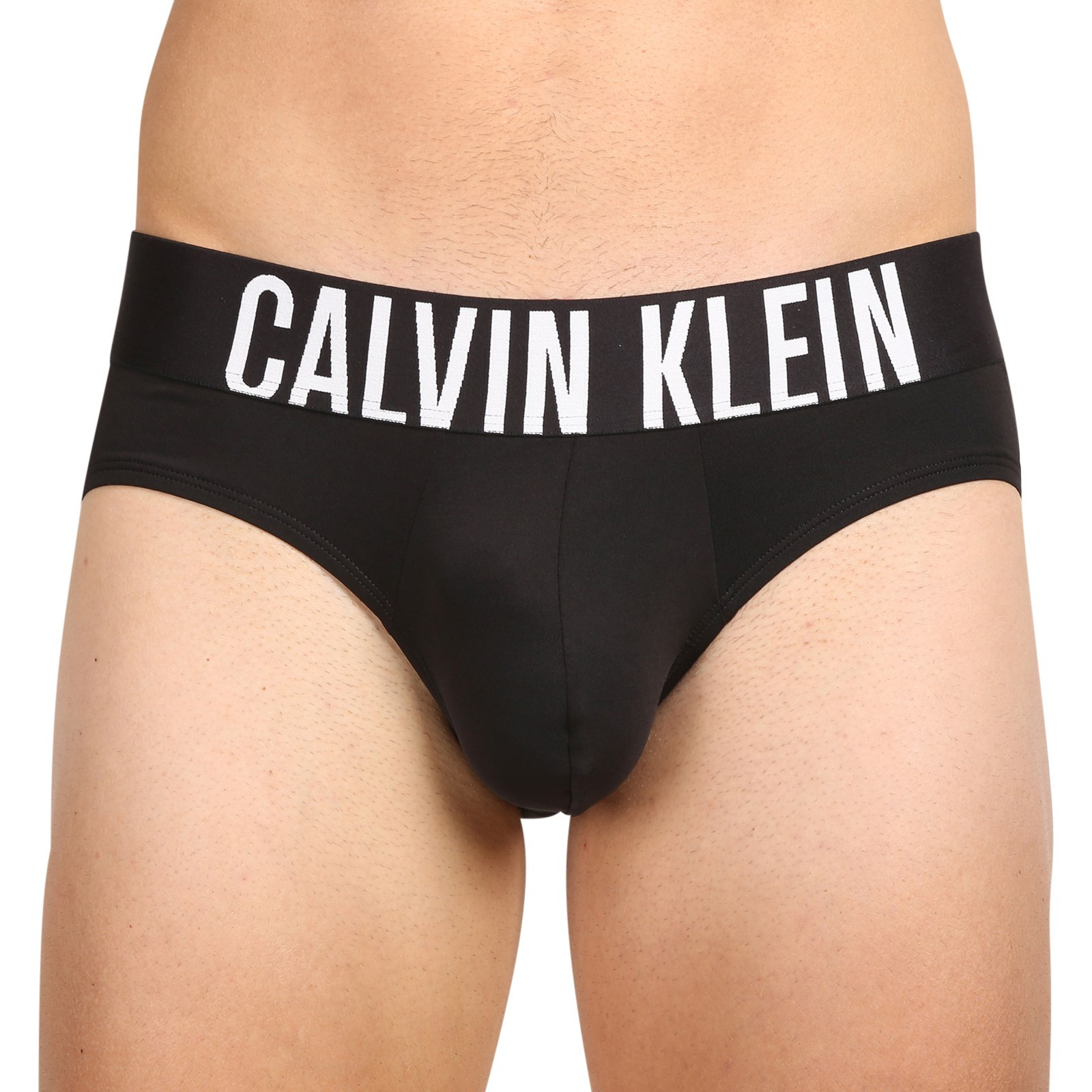 3PACK pánske slipy Calvin Klein viacfarebné (NB3610A-LXO) XL.
Parádne slipy Calvin Klein potešia všetkých mužov.