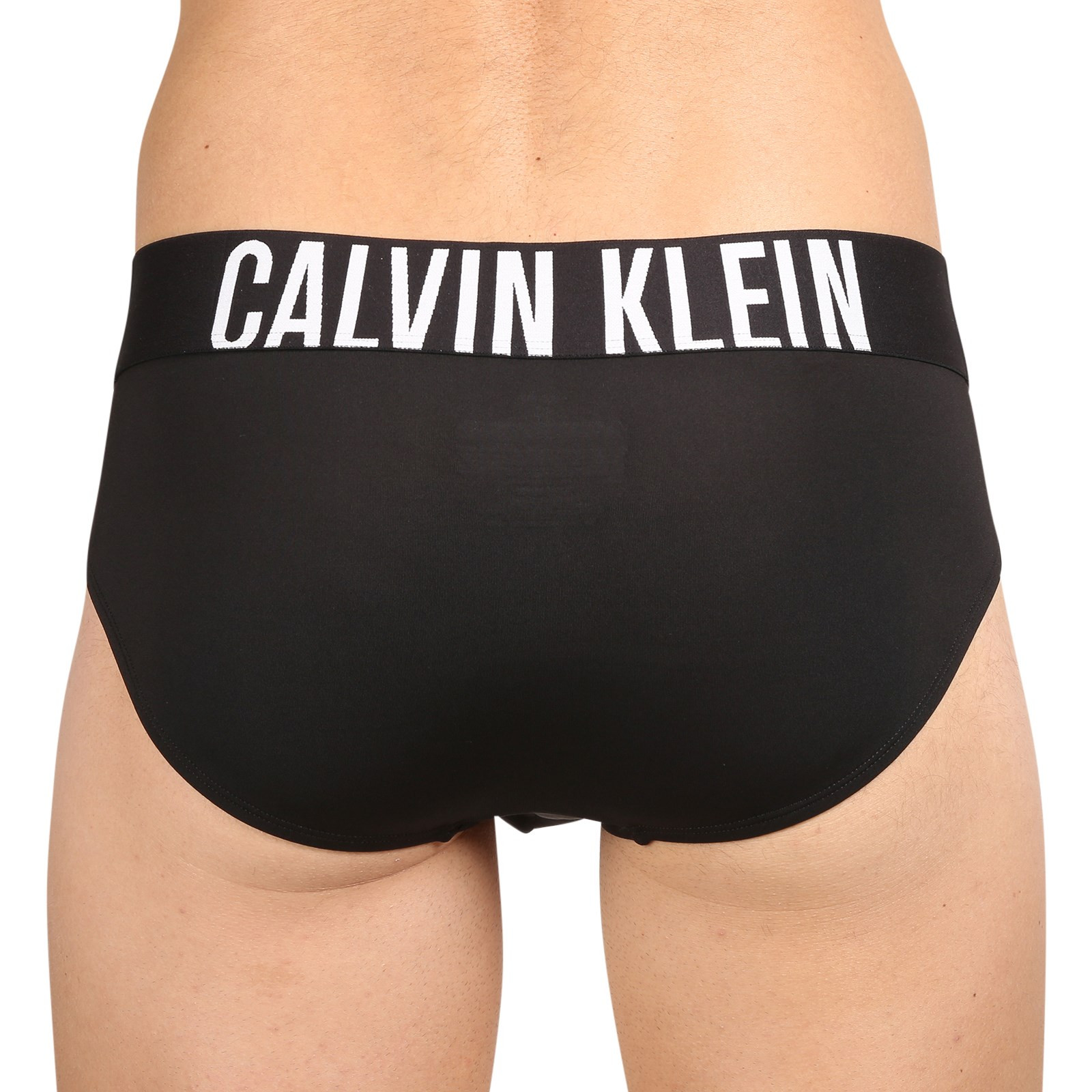 3PACK pánske slipy Calvin Klein viacfarebné (NB3610A-LXO) XL.
Parádne slipy Calvin Klein potešia všetkých mužov.