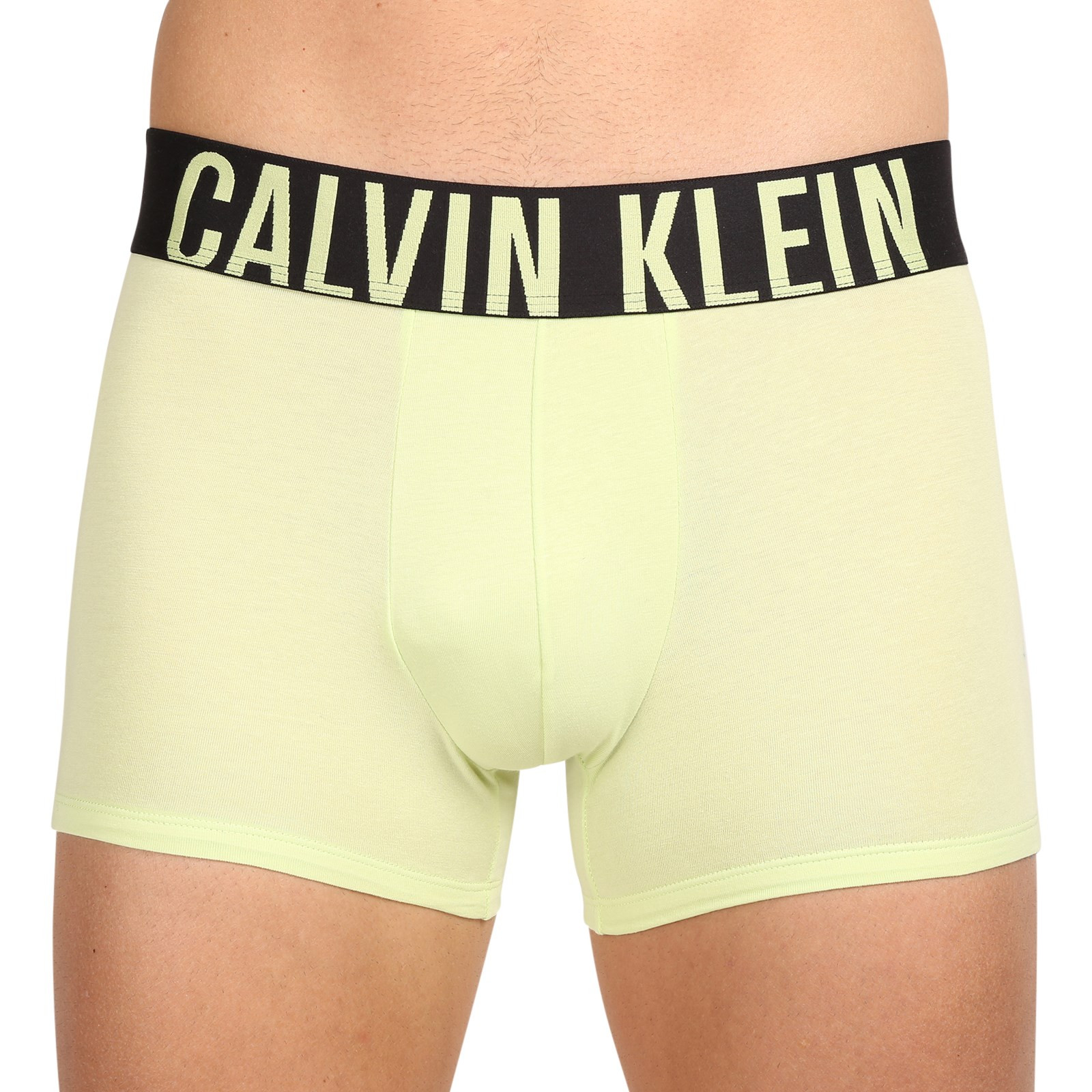 3PACK pánske boxerky Calvin Klein viacfarebné (NB3608A-OG5) XXL, trenky.
Boxerky Calvin Klein to je prvotriedna kvalita, za ktorou stojí svetová ikonická značka pánskej spodnej bielizne.
Boxerky Calvin Klein patrí medzi úplnej legendy medzi spodným prádlom.
Viac sa dozviete v klasických informáciách o produkte.