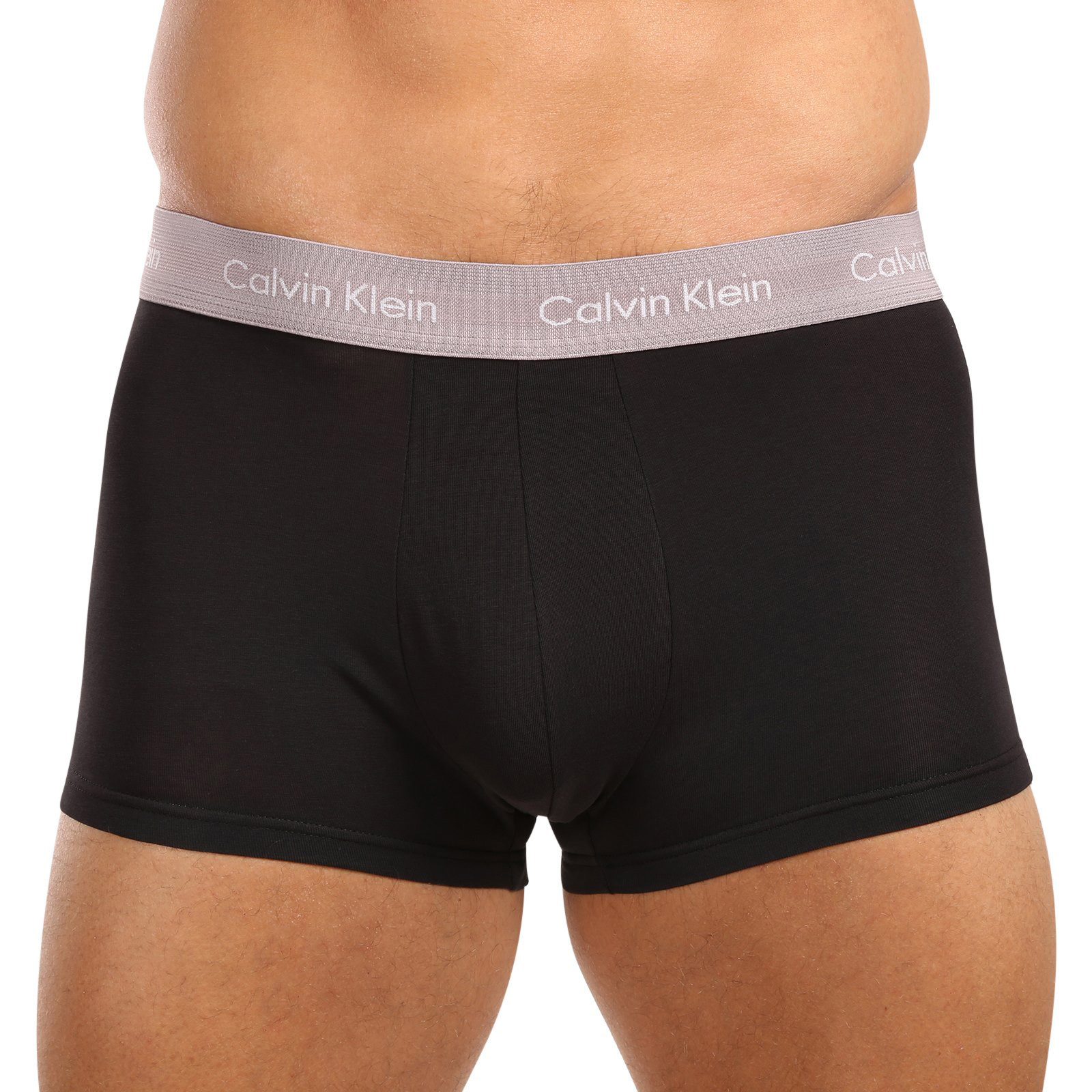 3PACK pánske boxerky Calvin Klein čierné (U2664G-MXW) XL, trenky.
Boxerky Calvin Klein to je prvotriedna kvalita, za ktorou stojí svetová ikonická značka pánskej spodnej bielizne.
Boxerky Calvin Klein patrí medzi naprostej legendy spodného prádla.
Čo sa pranie týka - naše odporúčanie je prať maximálne na 30 ° C a sušiť ich v sušičke na nízku teplotu, inak sa môže stať, že už boxerky nebude možné nosiť.
Viac sa dozviete v klasických informáciách o produkte.