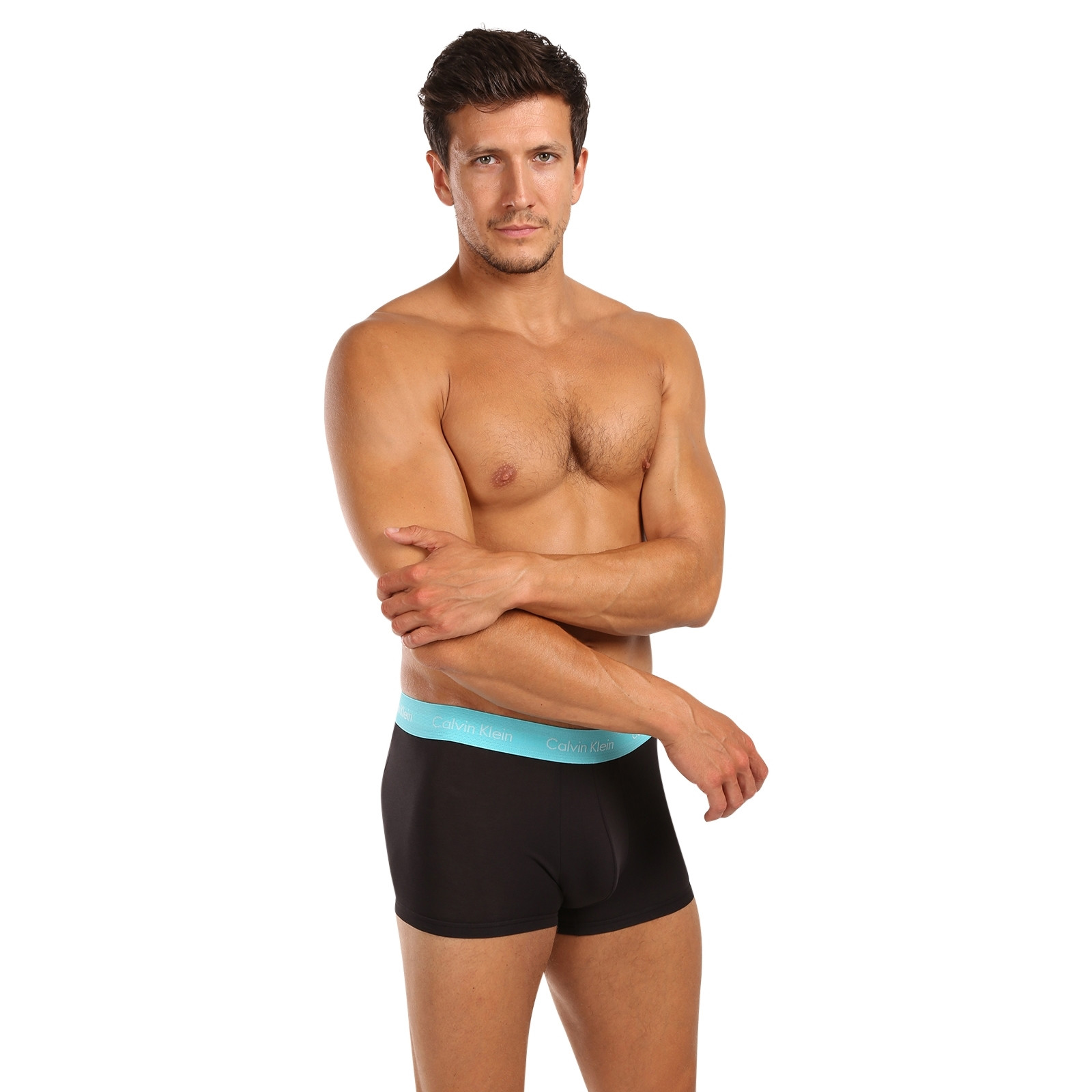 3PACK pánske boxerky Calvin Klein čierné (U2664G-MXW) XL, trenky.
Boxerky Calvin Klein to je prvotriedna kvalita, za ktorou stojí svetová ikonická značka pánskej spodnej bielizne.
Boxerky Calvin Klein patrí medzi naprostej legendy spodného prádla.
Čo sa pranie týka - naše odporúčanie je prať maximálne na 30 ° C a sušiť ich v sušičke na nízku teplotu, inak sa môže stať, že už boxerky nebude možné nosiť.
Viac sa dozviete v klasických informáciách o produkte.